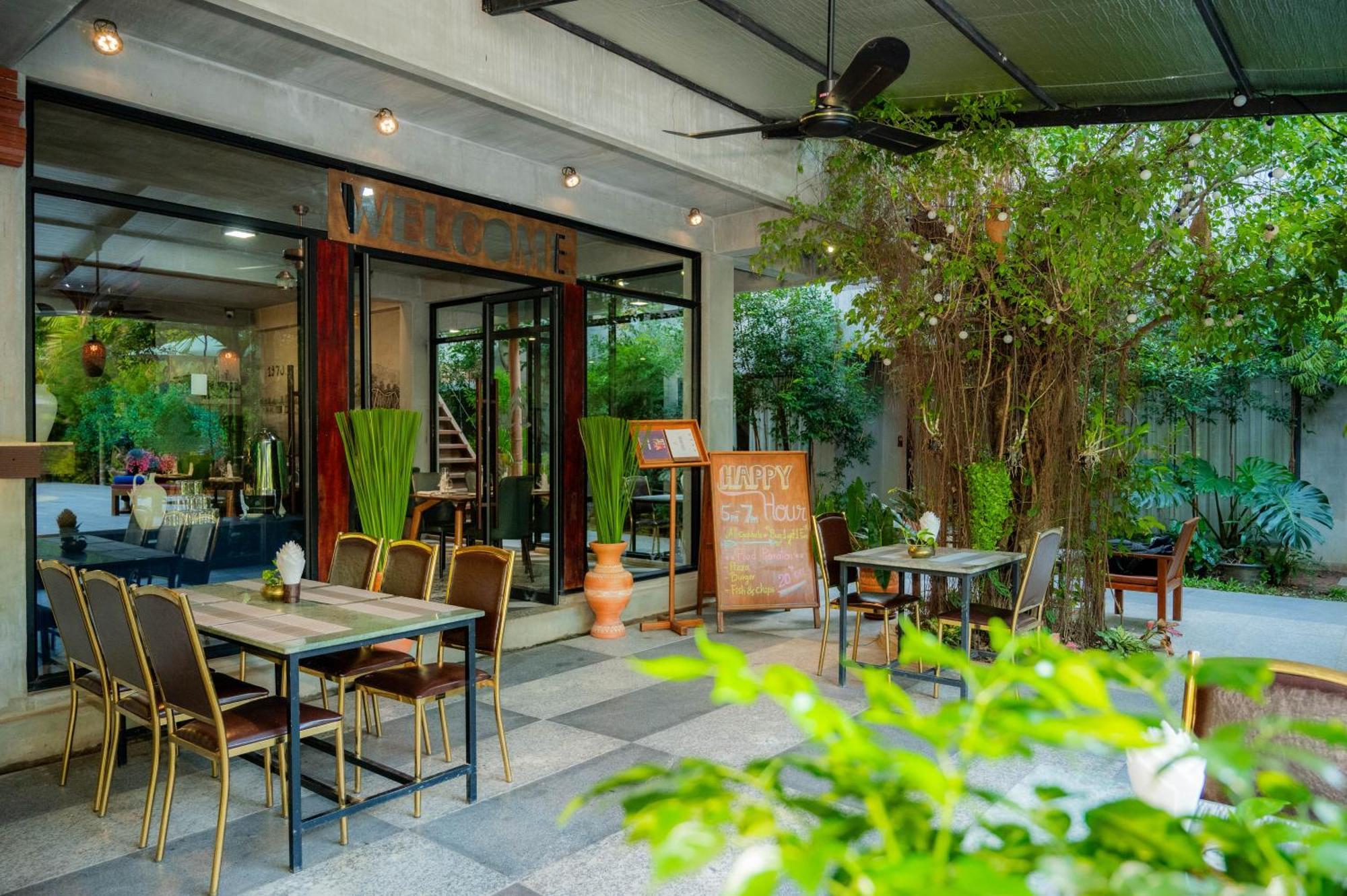 Отель Kampot Sweet Boutique Экстерьер фото