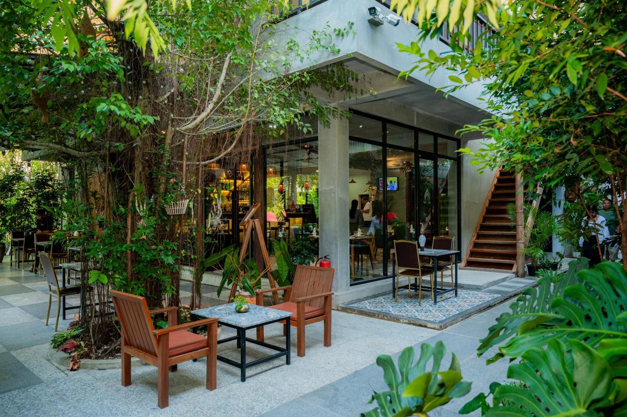 Отель Kampot Sweet Boutique Экстерьер фото