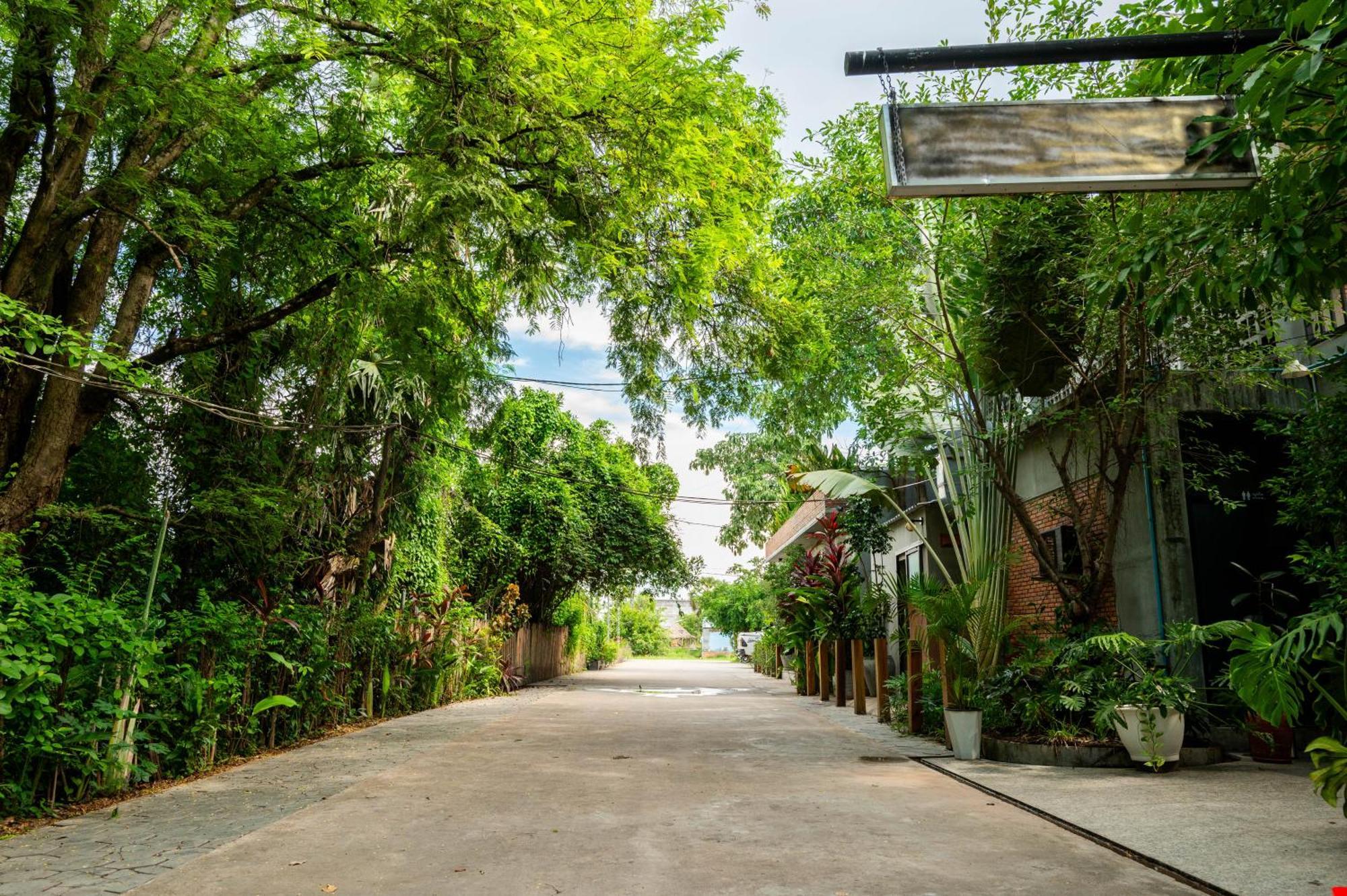 Отель Kampot Sweet Boutique Экстерьер фото