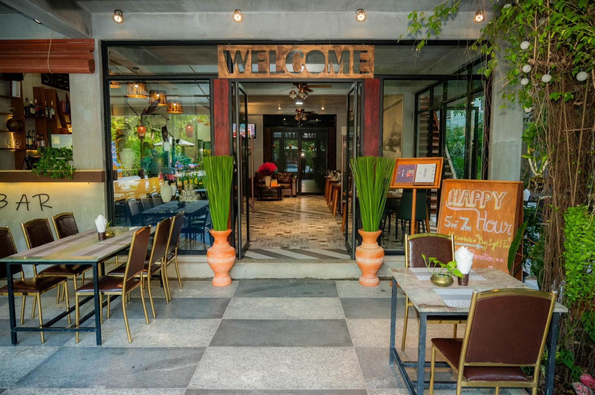 Отель Kampot Sweet Boutique Экстерьер фото