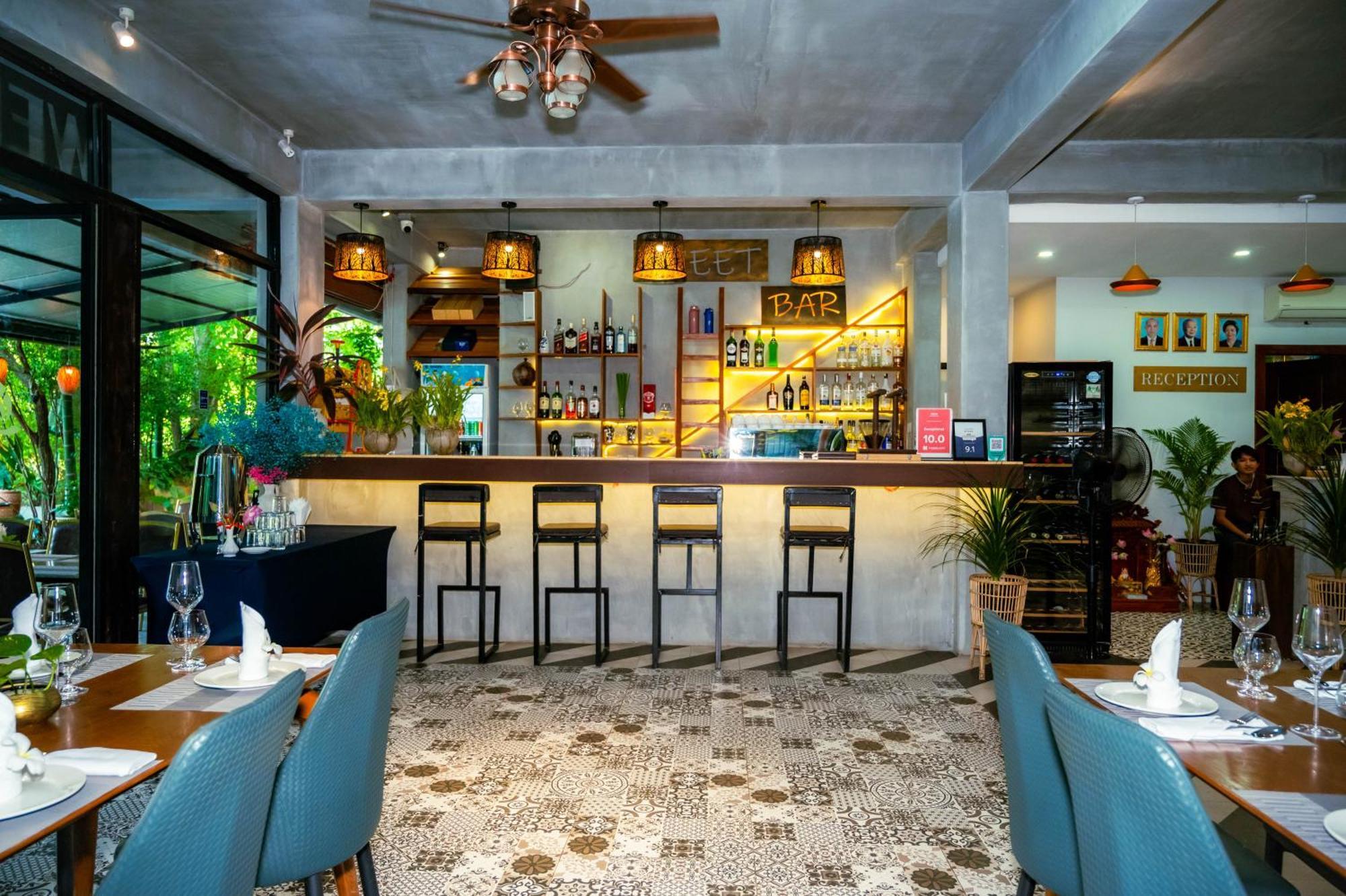 Отель Kampot Sweet Boutique Экстерьер фото